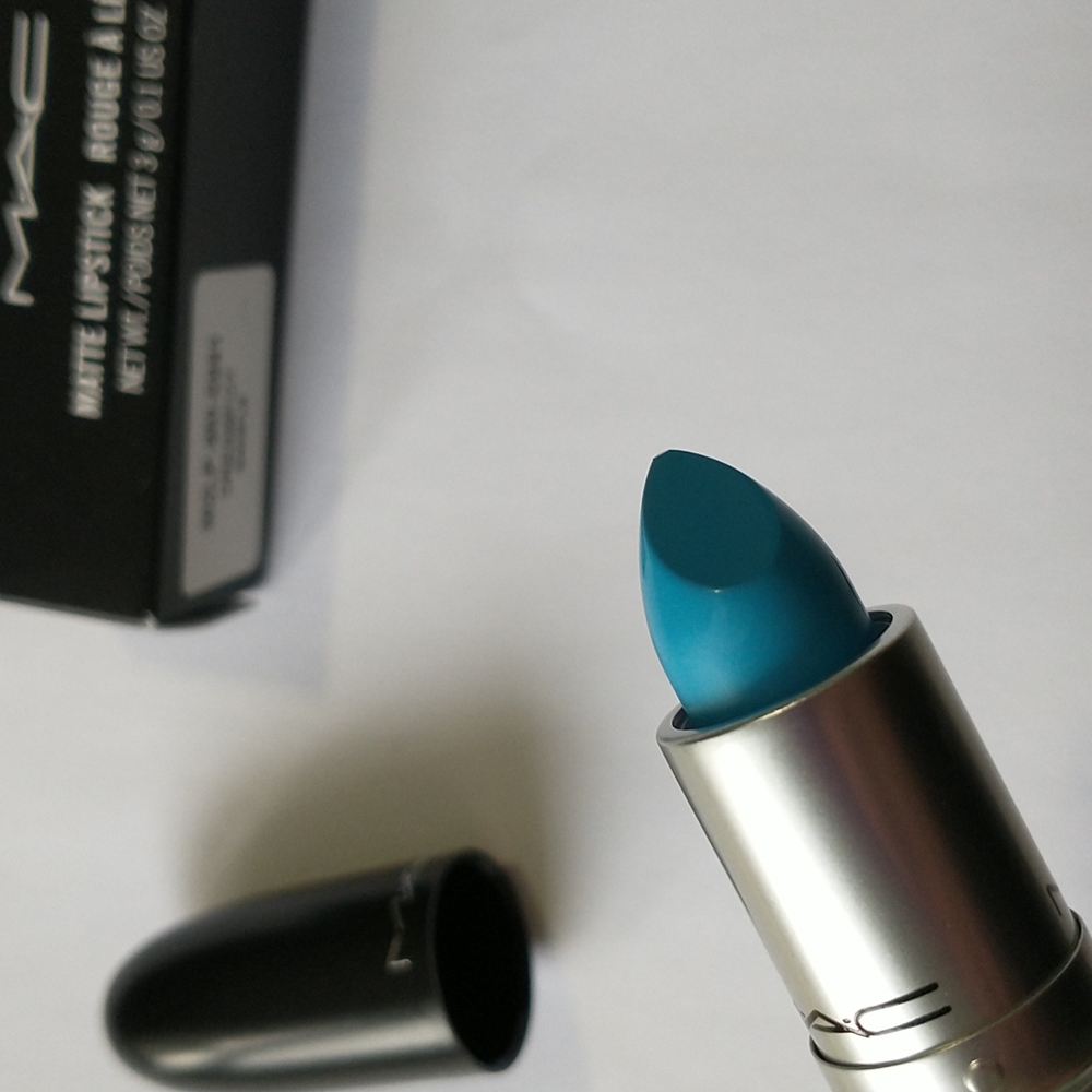 Matte Lipstick - Picture 2 of 4